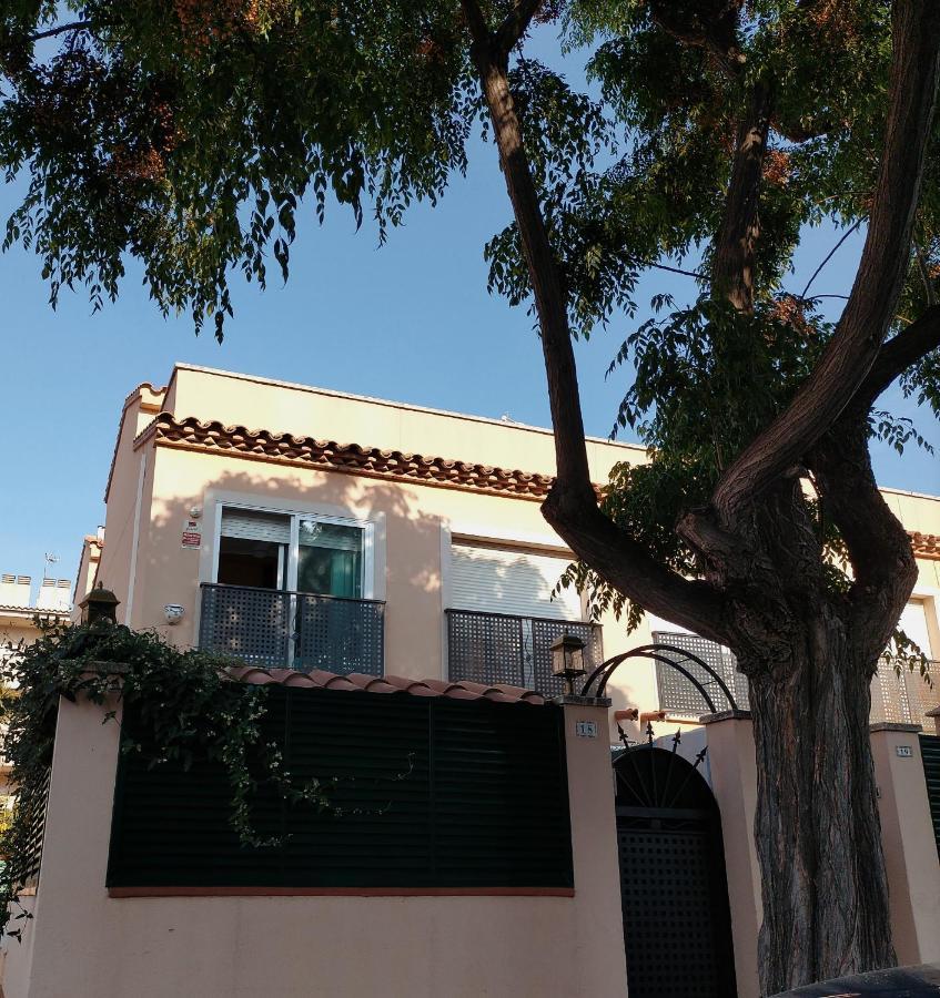 Vila Lydia Cambrils Exterior photo